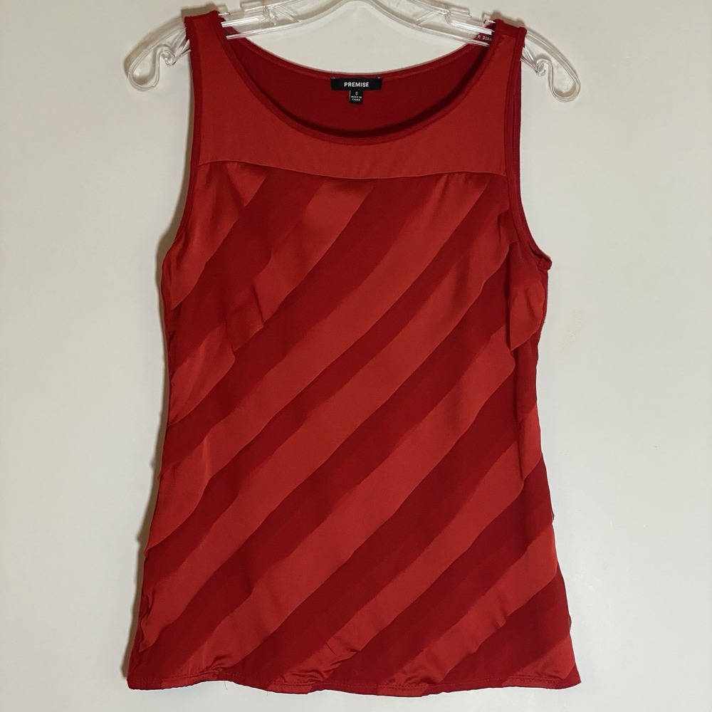 Premise Tank Womens Small Red Vertical Ruffle Top Y2K Holiday Sleeveless Classic